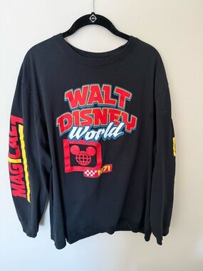 Mens XXL Walt Disney World Black Long Sleeve Racing Graphic Tee